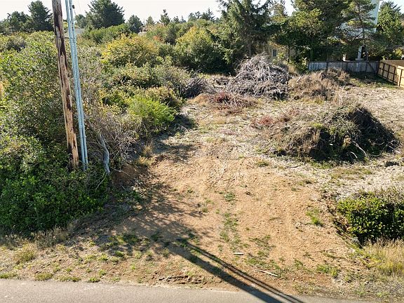 4th image of 193 N Wynoochee Drive SW