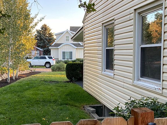 5th image of 1877 E Southwoodside Dr