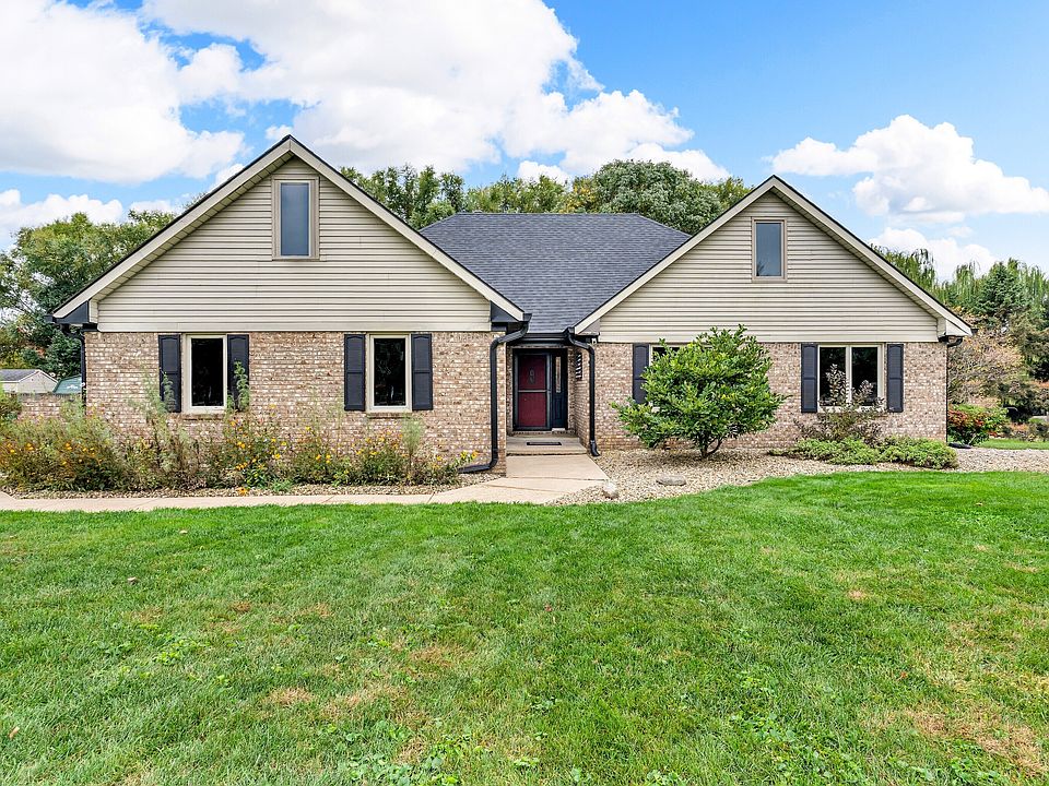1st image of 10577 E County Road 600 N