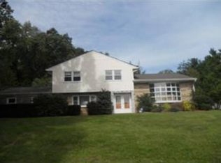 51 Heights Rd, Wayne, NJ 07470