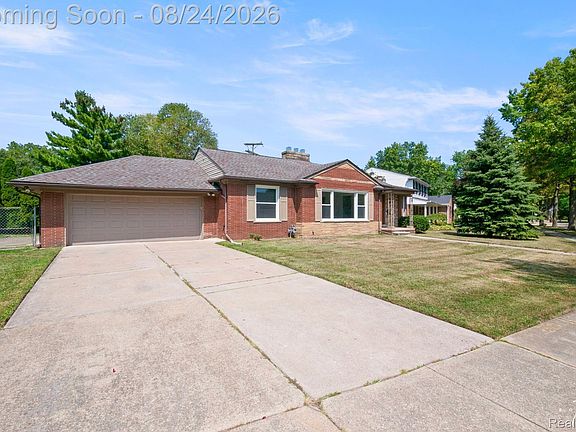 2nd image of 1160 Torrey Rd