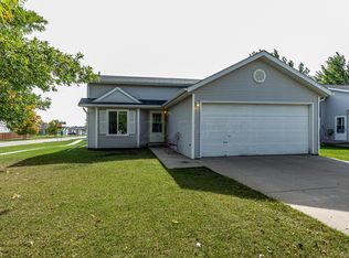1005 15th Ave W, West Fargo, ND 58078