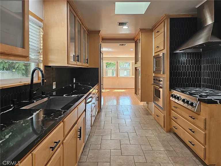 4559 Don Pio Dr — Photo 6