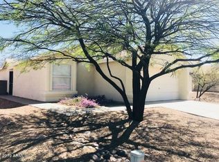 1330 N Falcon Ridge Dr, Tucson, AZ 85745