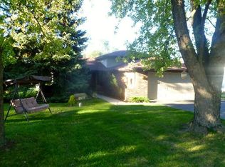 510 Thornton St, Lockport, IL 60441