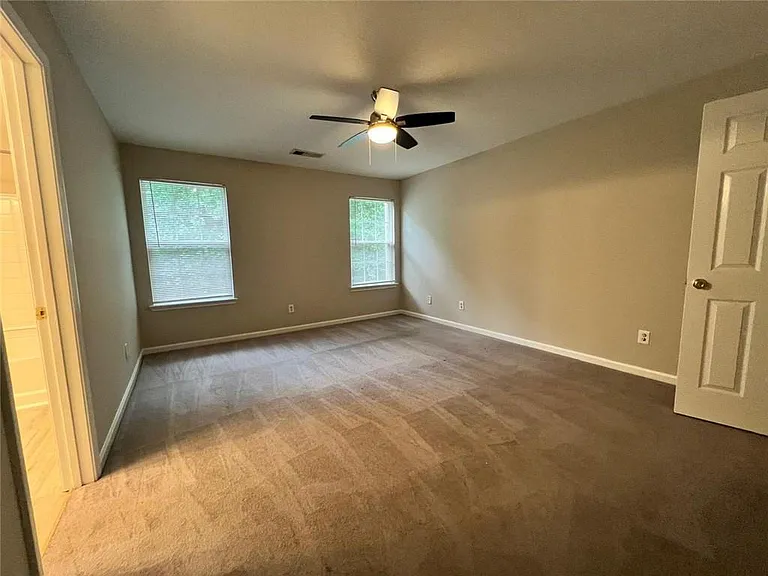 6877 Slate Stone Way SE — Photo 15