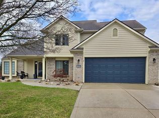 6711 Orial Pl, Fort Wayne, IN 46835