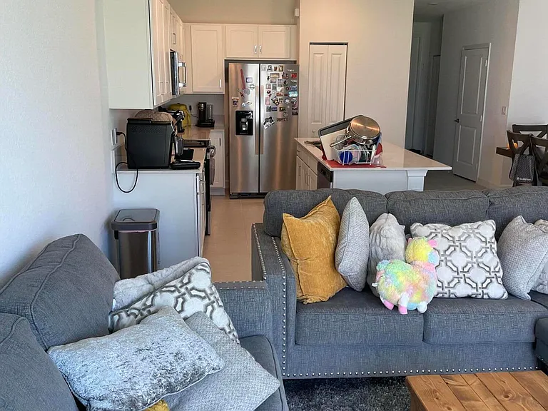 410 SE Crossoak Ln — Photo 18