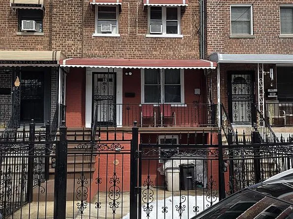 1115 E 214th St, Bronx, NY 10469