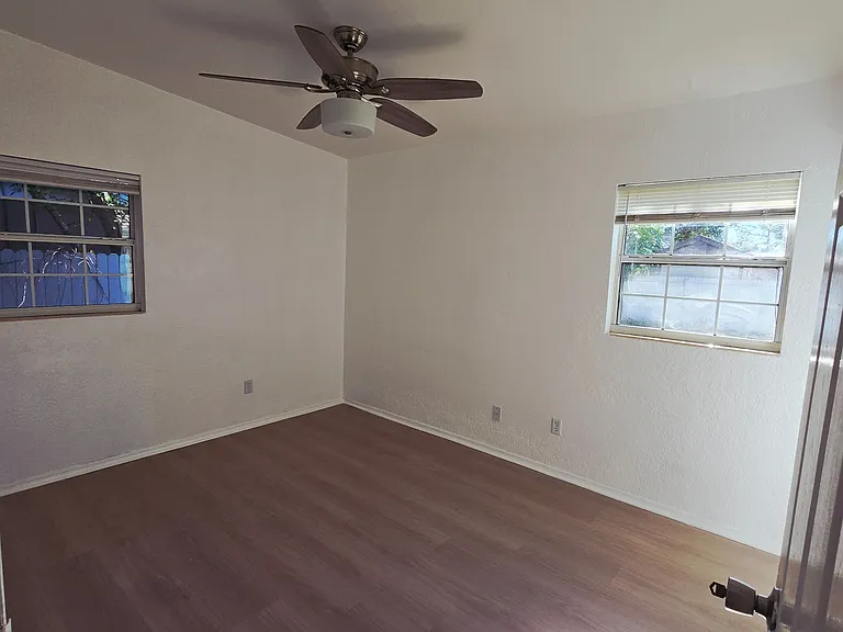 640 Jasmine Rd — Photo 7