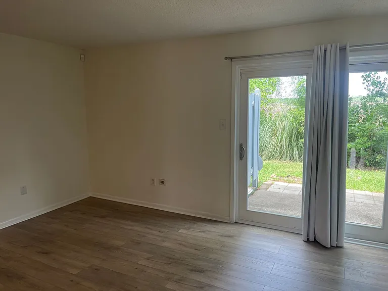2362 Parsonage Rd #11E — Photo 4