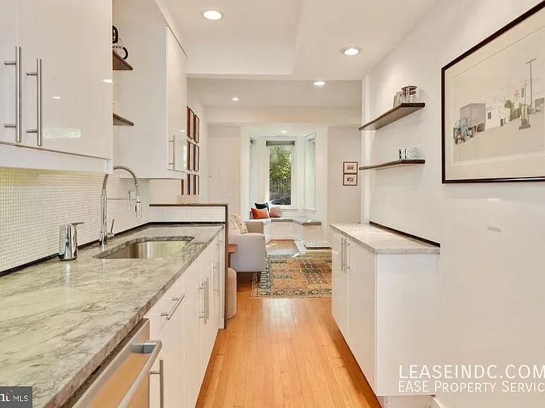 1830 8th St NW — Photo 8