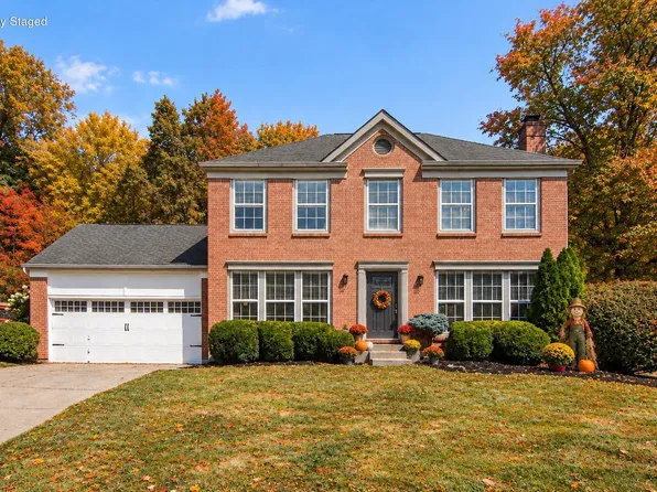 1988 Crescent Ter, Crescent Springs, KY 41017