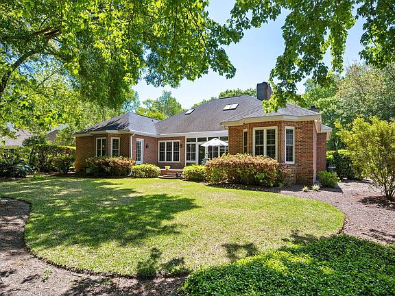 5th image of 78 Savannah Dr.