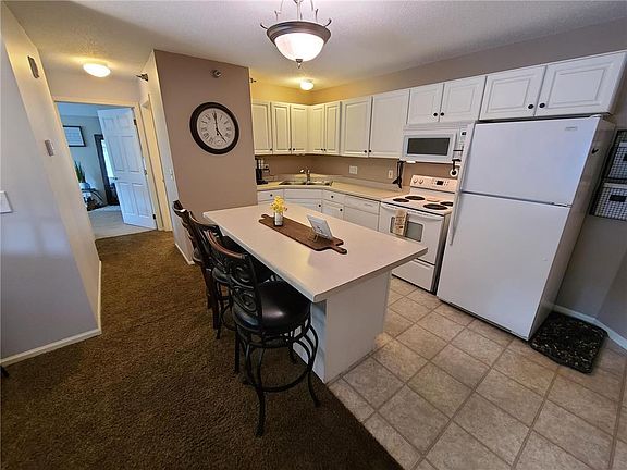 5th image of 871 37th Ave NW Unit C