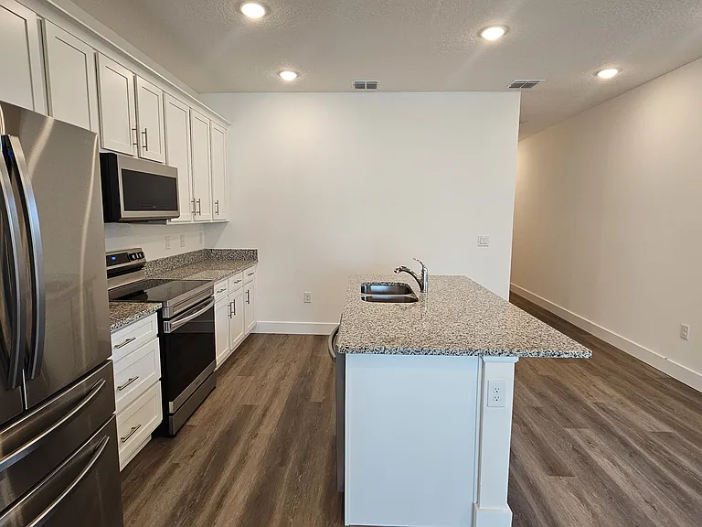 3609 53rd St #2 — Photo 14