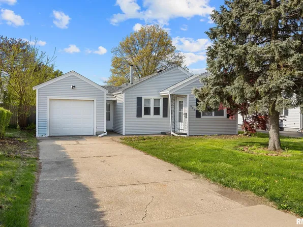 812 W Ridge Rd, Peoria, IL 61614