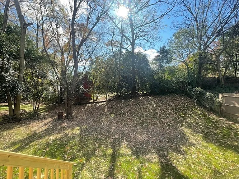 1500 Starbrook Dr — Photo 13