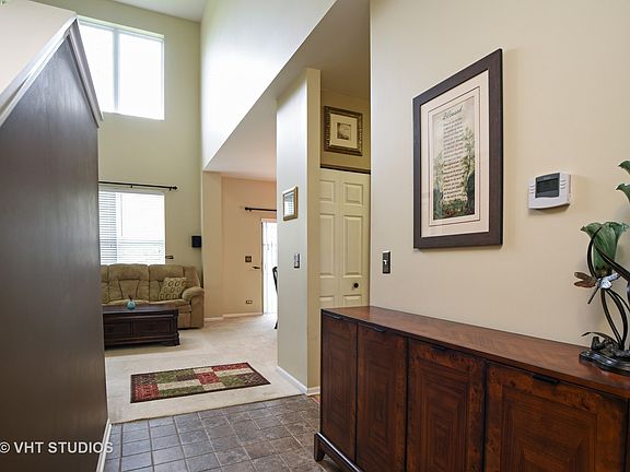 2nd image of 526 Terra Springs Cir