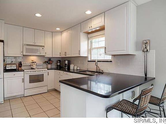 5th image of 6816 White Oak