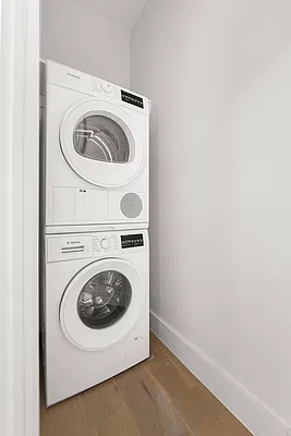 Laundry, photo 1