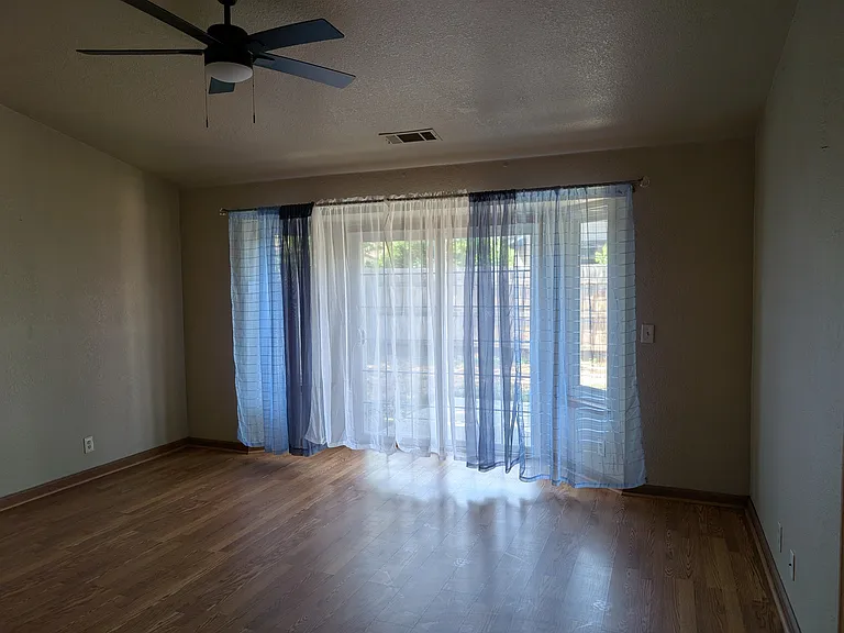 3524 E Roosevelt Ave — Photo 3