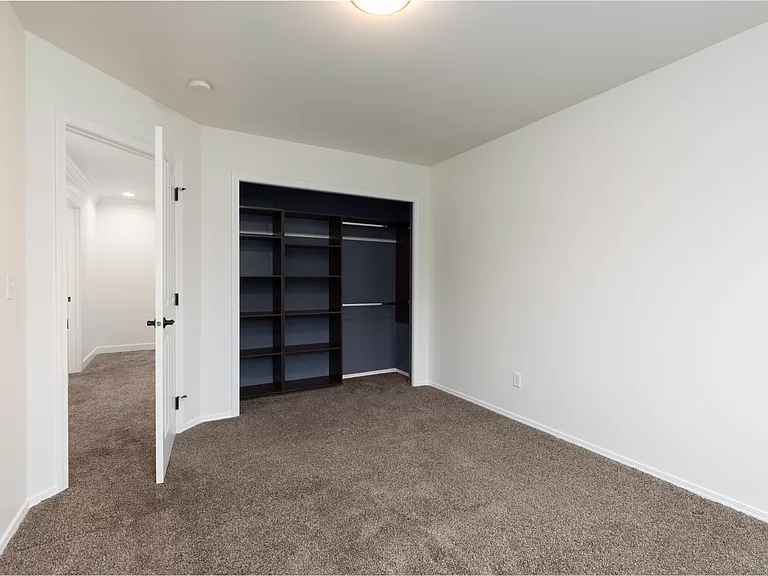 1221 195th St SW — Photo 24