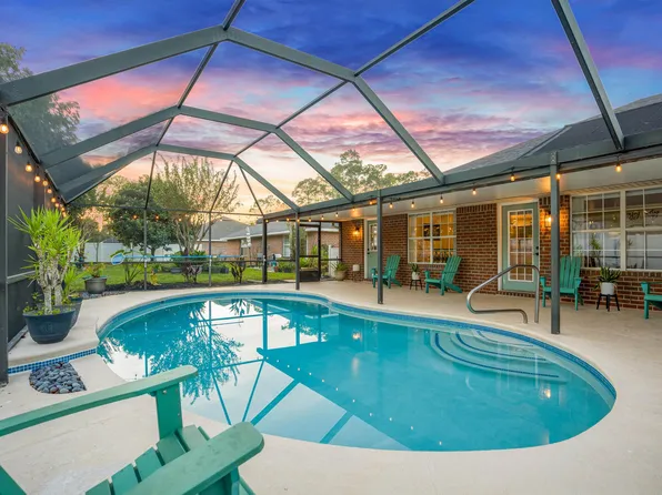 11 Essington Ln, Palm Coast, FL 32164