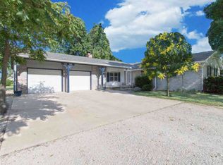 15464 SW County Line Rd, Rose Hill, KS 67133