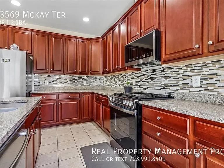 43569 McKay Ter — Photo 11