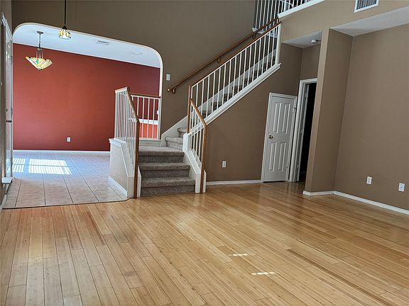 2nd image of 1900 Scofield Ridge Pkwy APT 3503