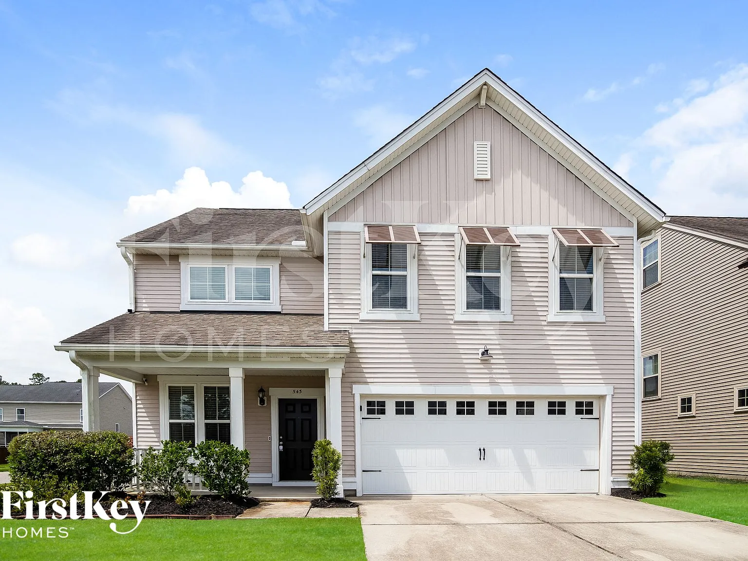 4 bed, 3.5 bath, 2880 sqft, $3,055 — Photo 1