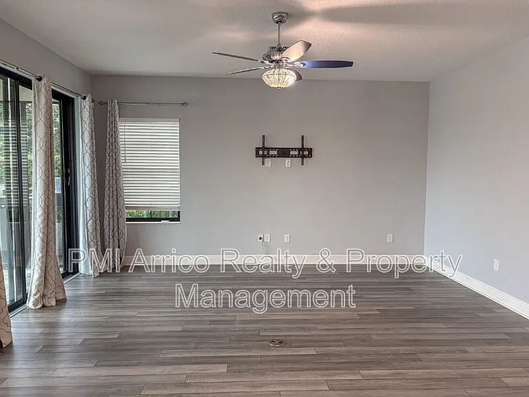 12860 Satin Lily Dr — Photo 16