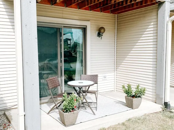 3601 Timberbridge Dr APT B, Valparaiso, IN 46383