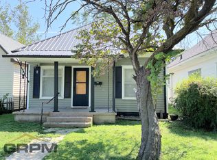 323 W 8th Ave, Hutchinson, KS 67501