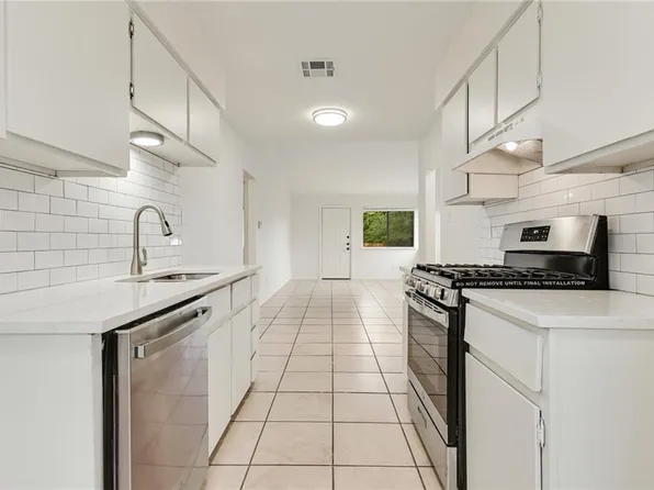 1602 W Braker Ln #A, Austin, TX 78758