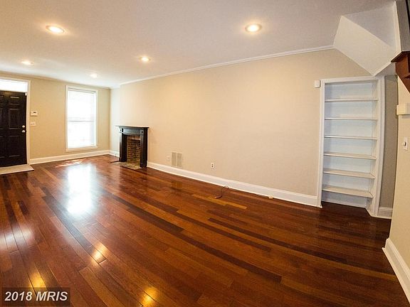 Entrance & Living Room