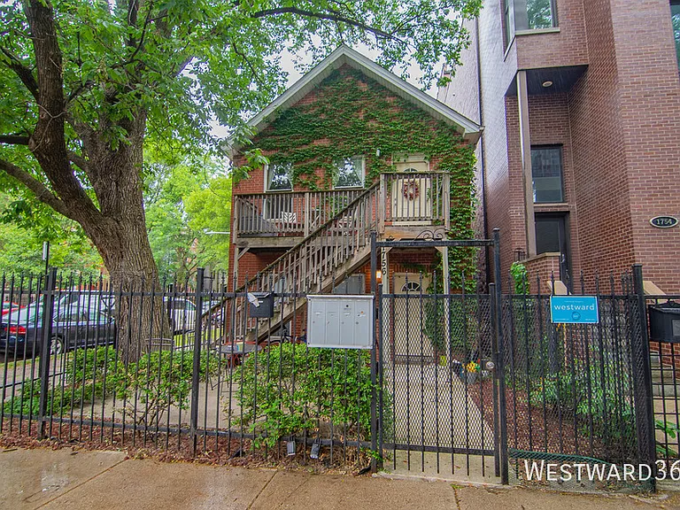 1756 W Crystal St #2R — Photo 1