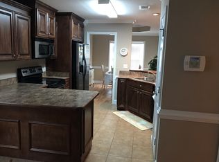 708 Josephine Ln, Adel, GA 31620