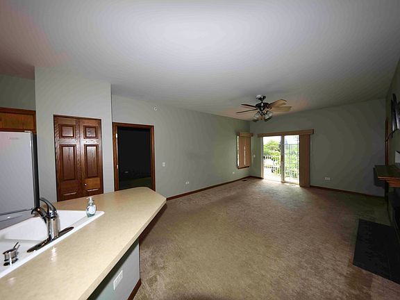 4th image of 3261 Stratford Ct Unit 2B