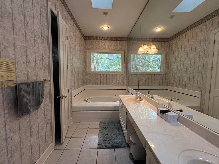 1661 Vintage Ridge Ct — Photo 23