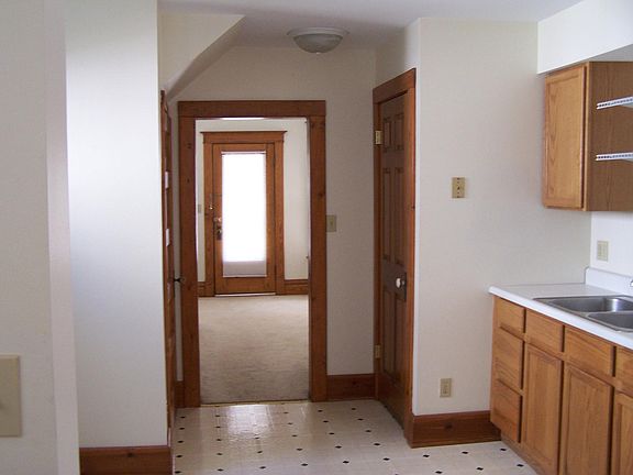 2nd image of 401 Morgan Blvd