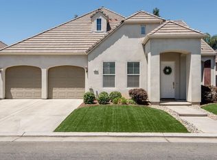 65 W Prescott Ave, Clovis, CA 93619