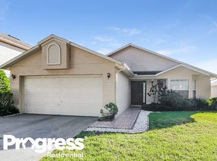 977 Eagles Forrest Dr, Apopka, FL 32712