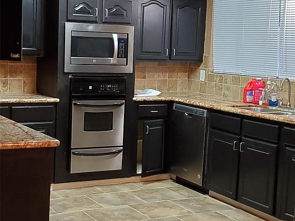 5th image of 13714 Oleoke Ln