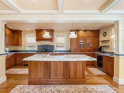 42 Mayhew St, Dorchester, MA, 02125