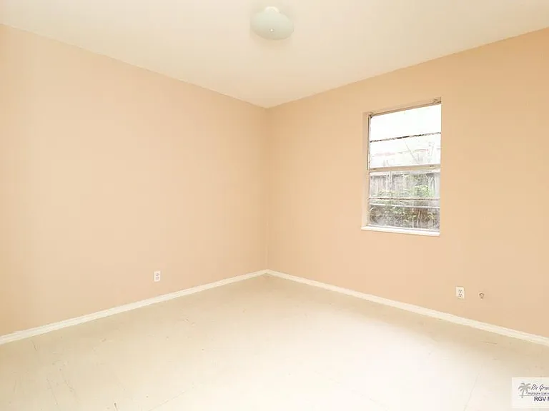 6219 Tecate Dr — Photo 9