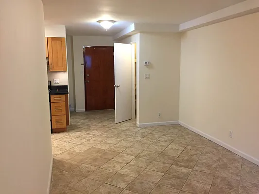Rented by Signature Spaces NYC Corp | media 3