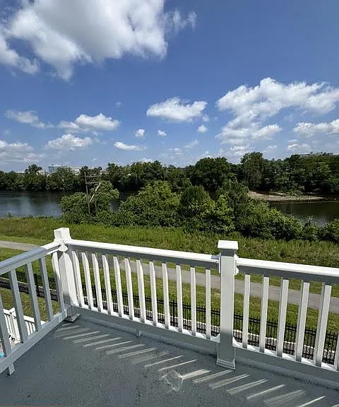 75 Continental Way — Photo 13