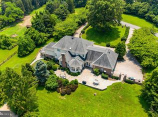 779 Ad Hoc Rd, Great Falls, VA 22066